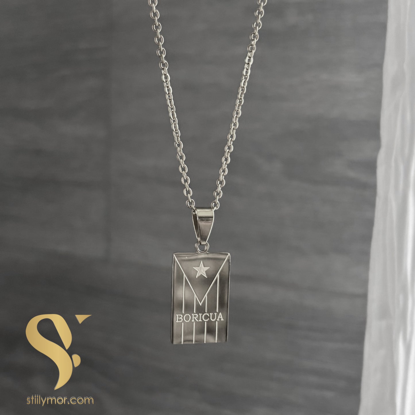 Collar bandera Boricua