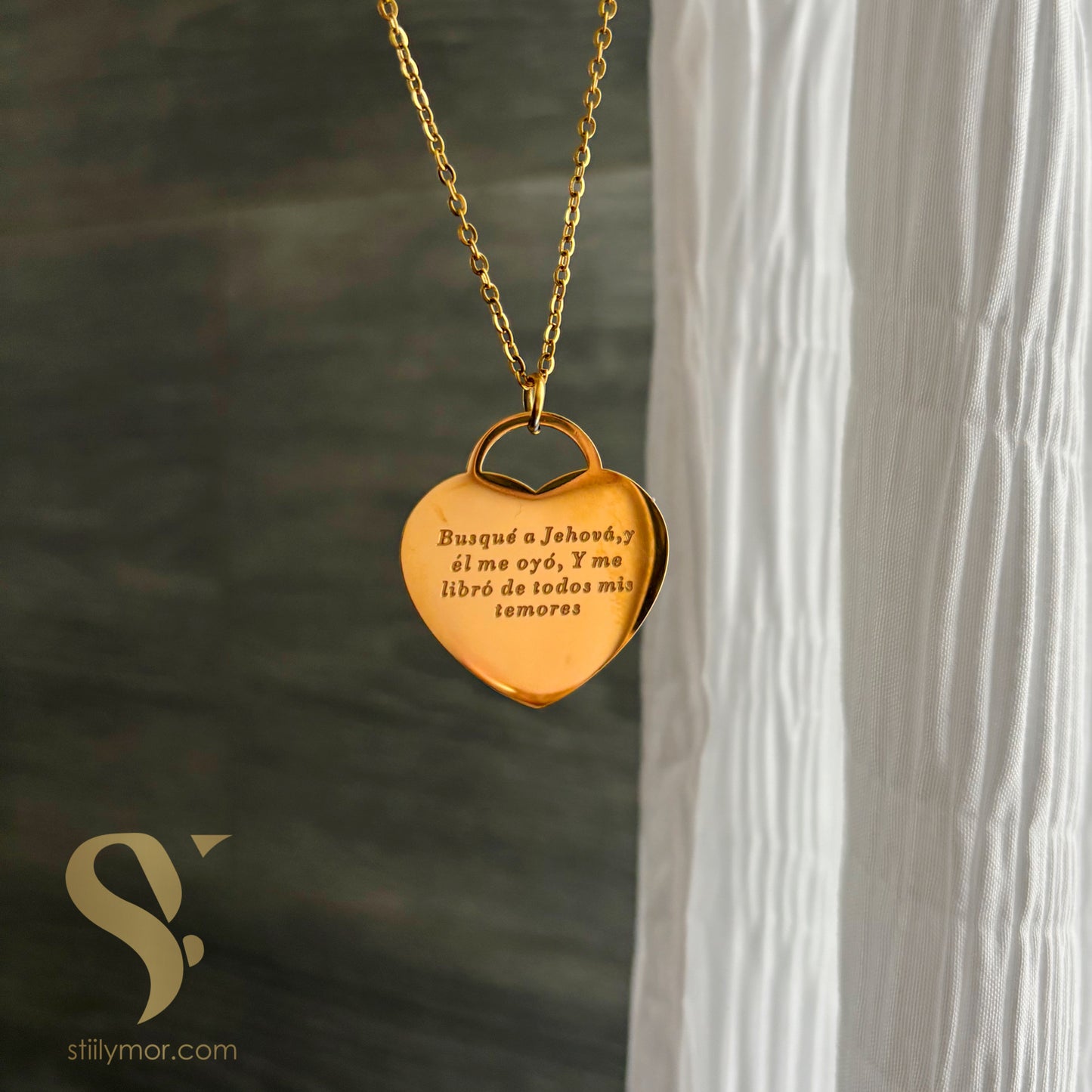 Collar Busqué a Jehova salmos 34:4
