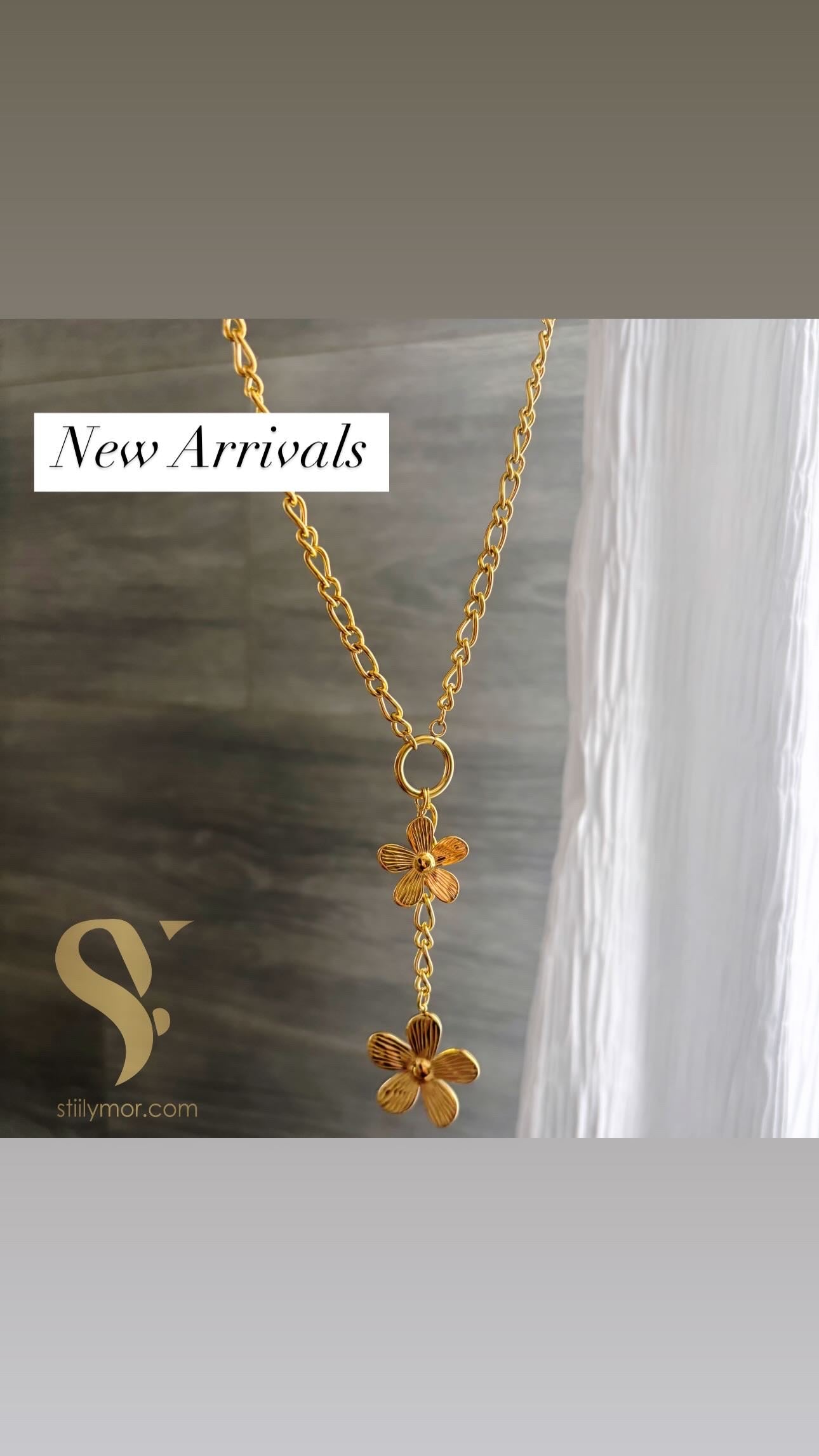 Collar Y flor