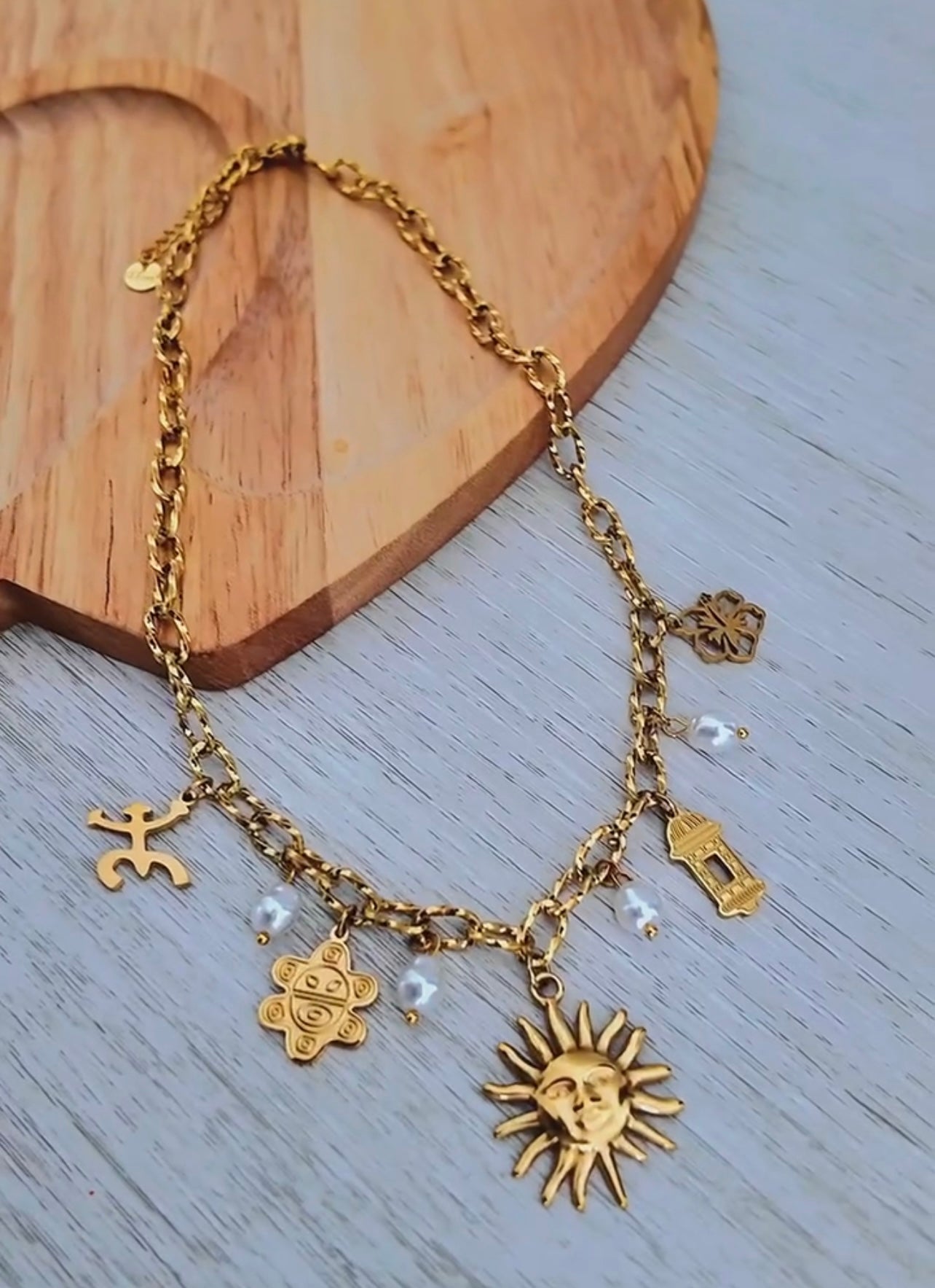 Collar el Sol de mi Isla